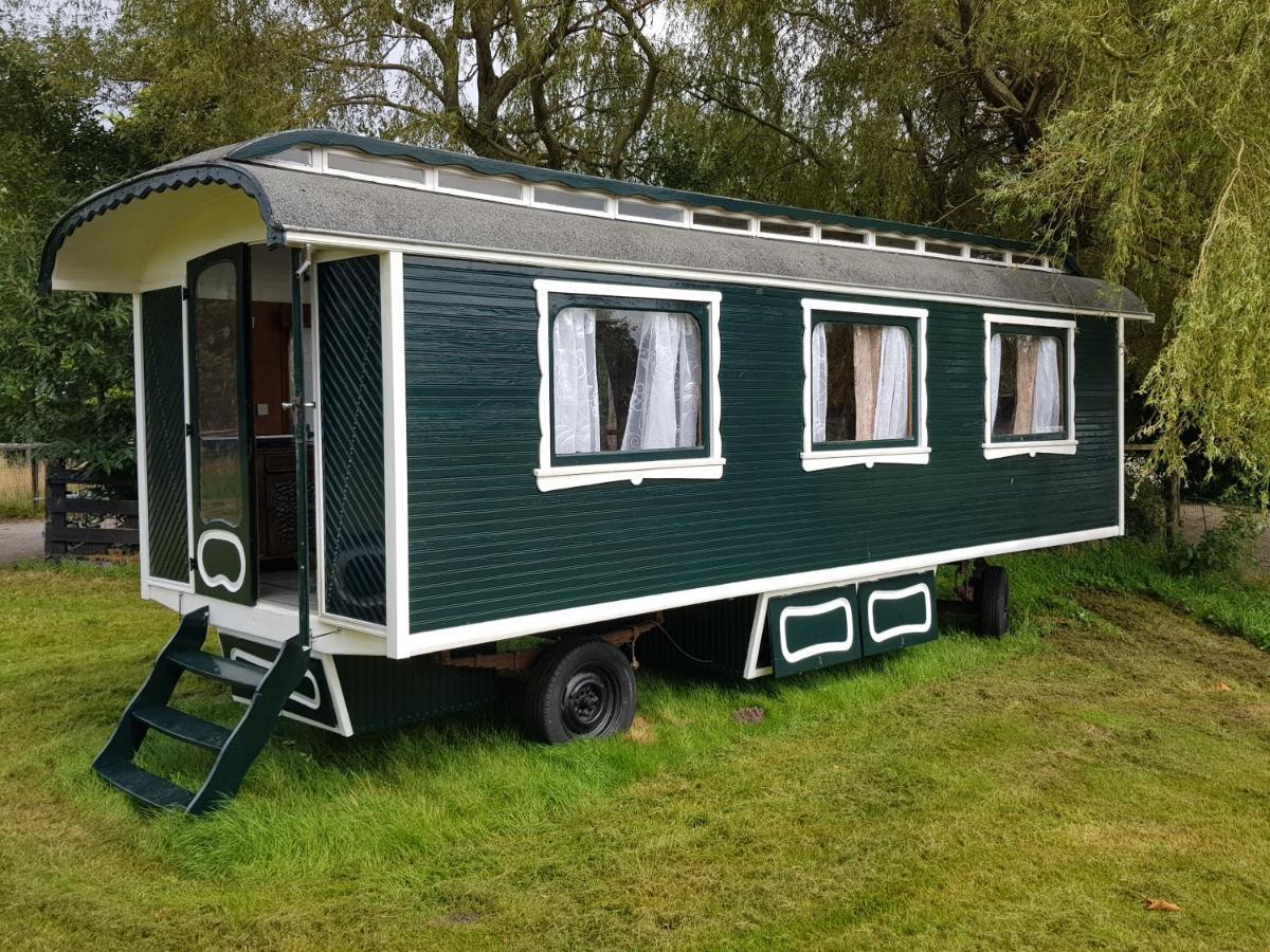 Gipsy Home Nieuwleusen Eksteriør billede